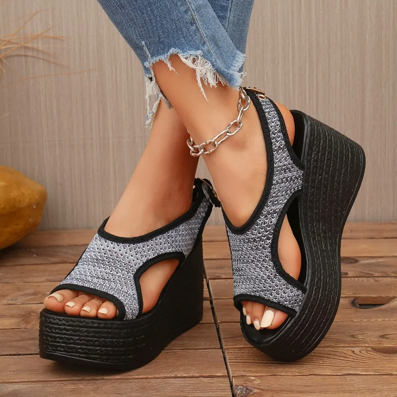 2025 Nuove scarpe da donna traspiranti Sandali con zeppa con plateau Ciabatte con punta aperta Tomaia in rete strutturata Outdoor Casual Comodo femminile