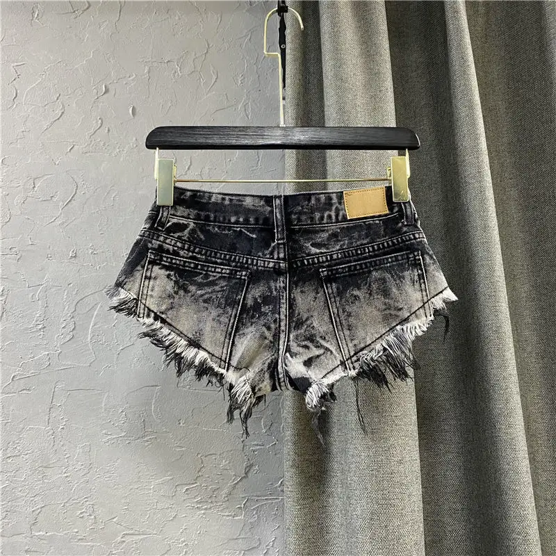 orts de Jeans A-Line Rasgado em Cinza Claro de Cintura Baixa Estilo F Versão Coreana Hot Pants Moda Casual de Verão