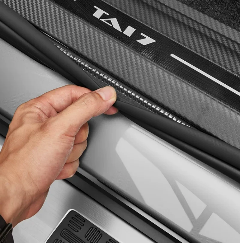 Car Carbon Fiber Textured Door Sill Protector Cover Fit for BYD Leopard 7 Titanium 7 2025-2026 Modified Interior Upgrade Parts