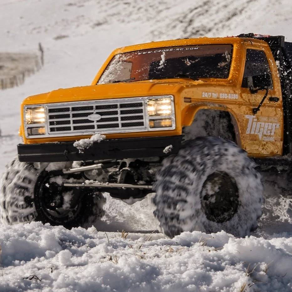 

Crossrc EMO XL Bison 1/8 6X6 Радиоуправляемый автомобиль Гусеничный RTR Портальные оси Запираемые диффы Металлическая коробка передач и колеса Электрический внедорожный грузовик