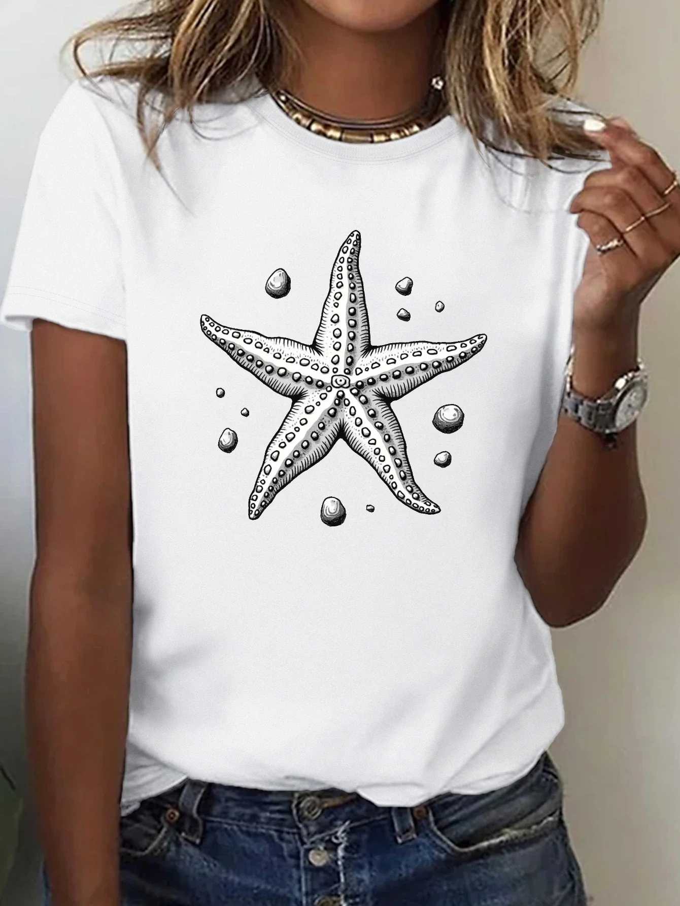 Hand Drawn Starfish and Stone Pure Women's Comfortable and Fit Harajuku Sleeve Casual Clothing Street Tops Tee Aesthetic Clothes