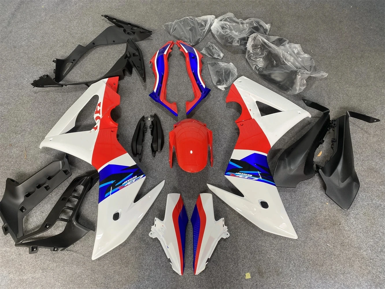 

Motorcycle Panel ABS Plastic Cowling Bodywork Full Fairing Kit For 2014 2015 2016 2017 2018 CBR650F CBR650 14 15 16 Red white