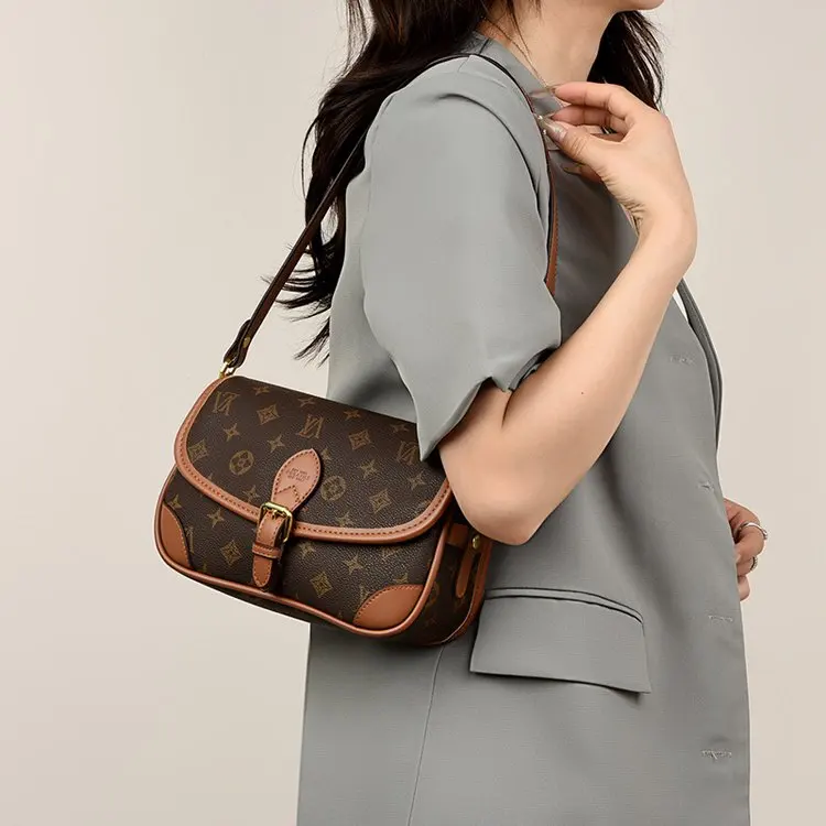 high-end-fashion-solid-color-diaper-bags-for-women-trendy-leather-messenger-bag-simple-crossbody-bag-luxury-brand-vintage