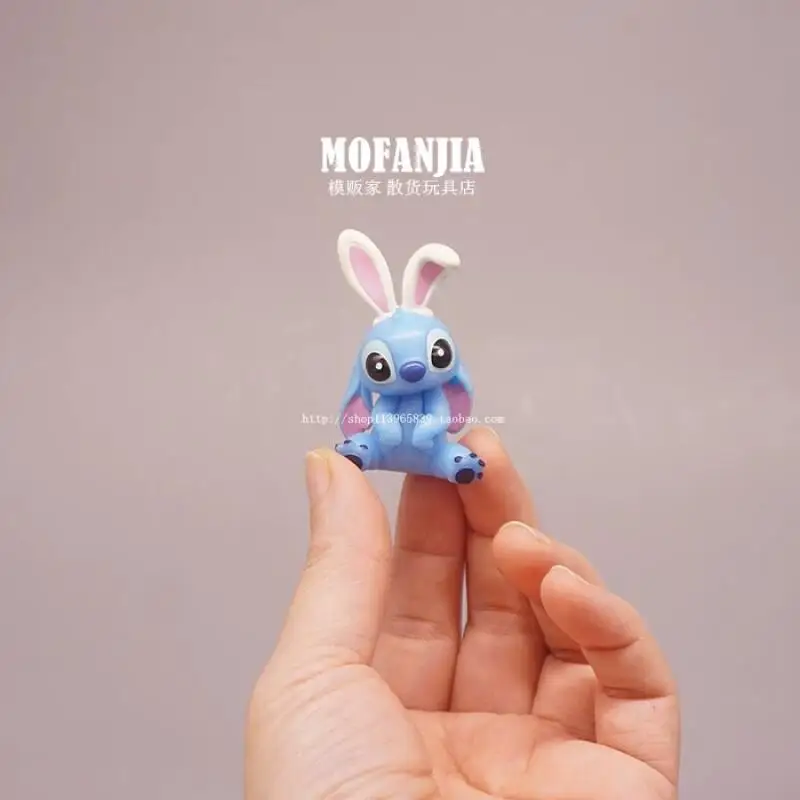 

Disney Stitch Дональд Дак Пух Медведь ПВХ Сидящая Поза Кроличьи Уши Серия Украшения Торта Автомобильные Украшения Подарки На День Рождения Игрушка Для Девочки