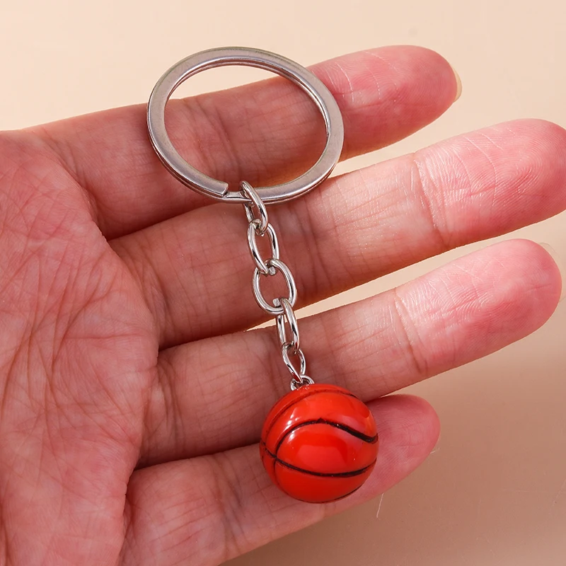 Aihua 3D-Sport-Schlüsselanhänger mit Fußball-, Basketball-, Volleyball- und Rugby-Motiv, Mini-Ball-Schlüsselring für Damen, Herren, Autoschlüssel, Geschenk, Schmuck, Ornament – Detail 3