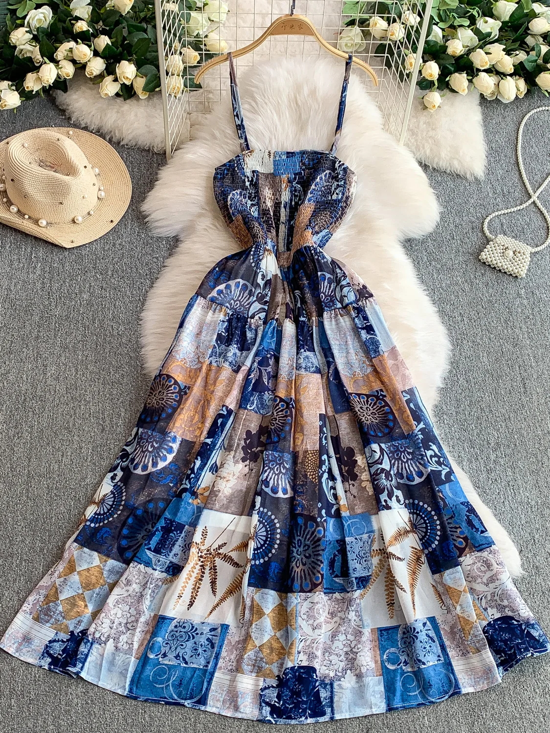 Bedrucktes Hosenträgerkleid für Damen, Sommer, elastisch, plissierte Taille, schlankes langes Kleid, Party, Boho, Strandurlaub