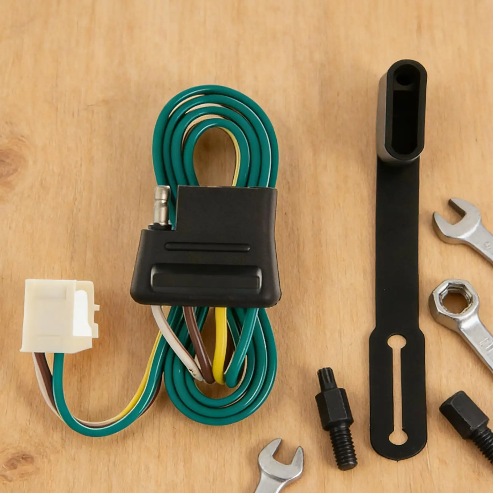 

Trailer Plug Cover Flat Dust-Proof Replacement Parts 4 Pieces Vehicle Side Plug Dust Cover for Truck RV Pickup Trip Inspection