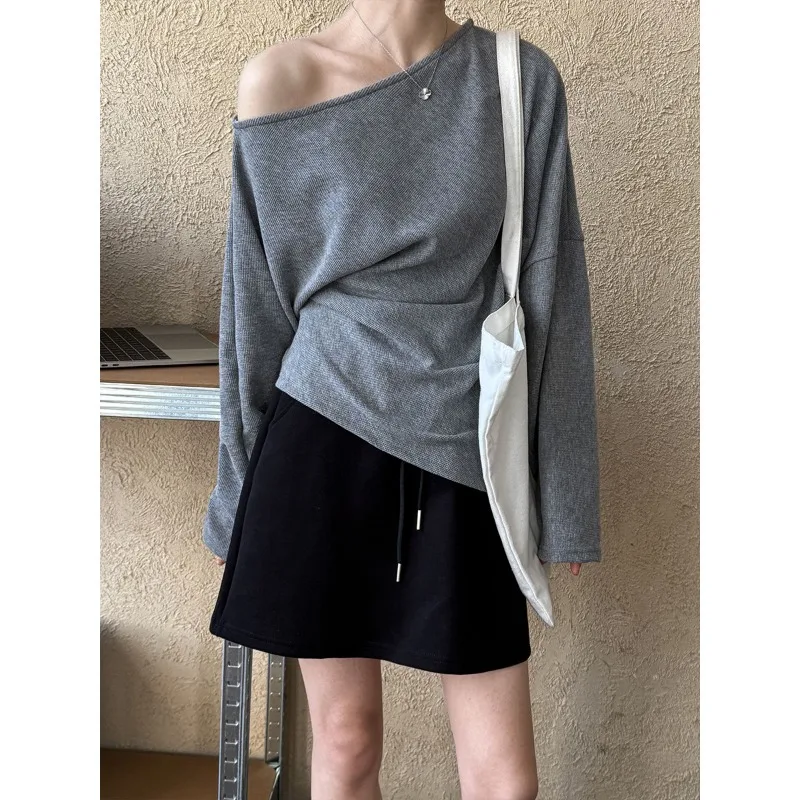 

Women's New High - End Irregular Off Shoulder Sweatshirt, with Niche Design, Folds Slits and A Waist Cinching Top