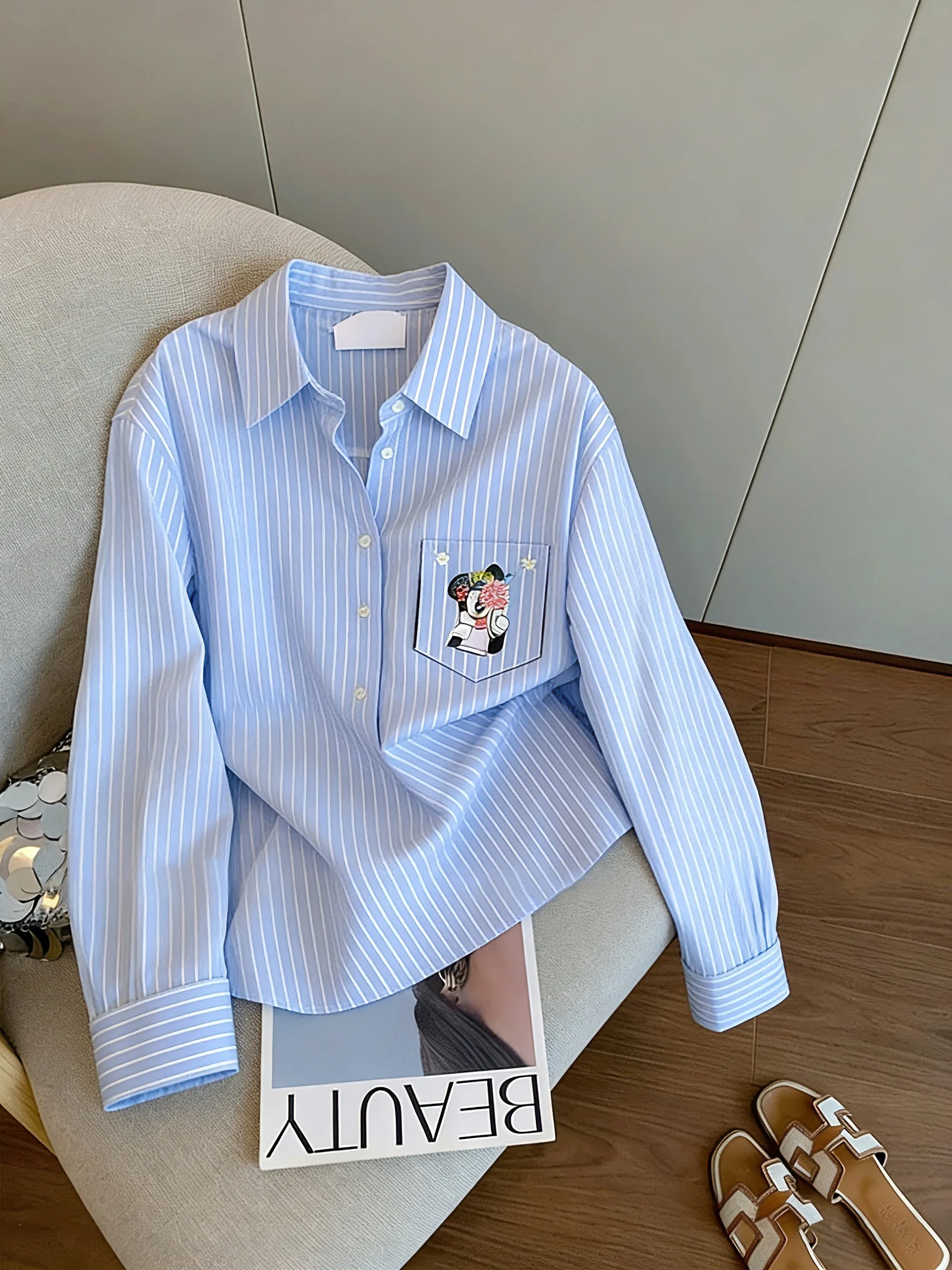 

Retro Blue Striped Print Collared Shirt Unisex Spring Summer Fashion Loose Versatile Layering Trendy Shirt Casual Style Long ...
