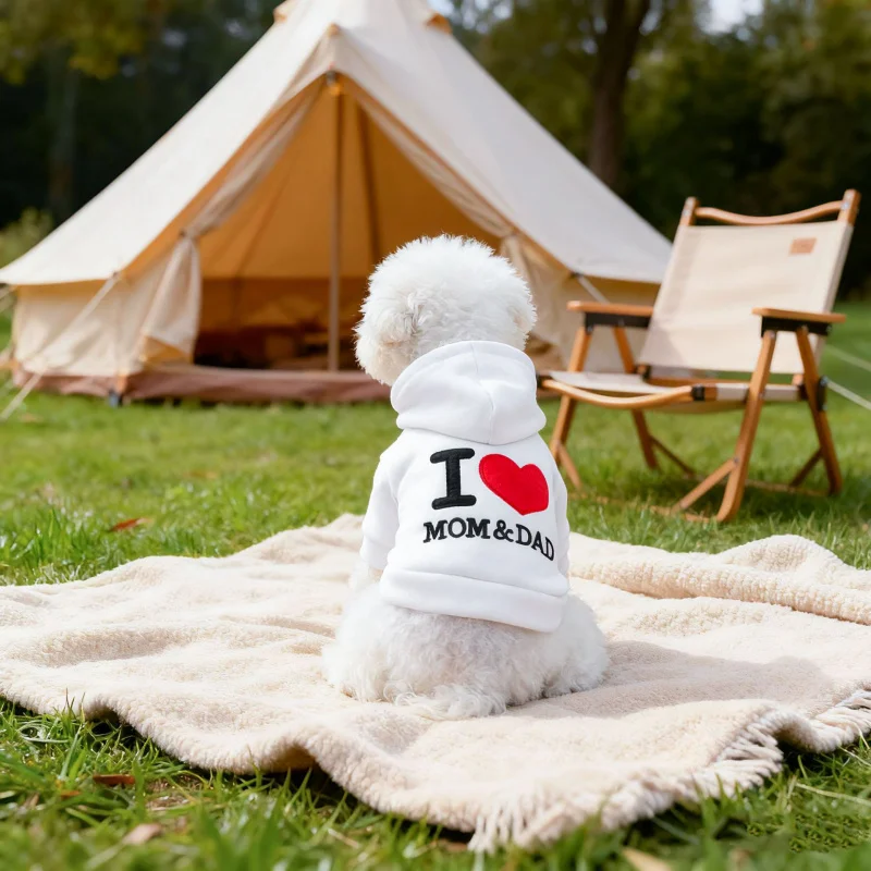 

Pet Dog Cat Hoodie "I Love Mom & Dad" Print Autumn Winter Warm, Cute Small Puppy Comfortable Cozy Family Sweatshirt