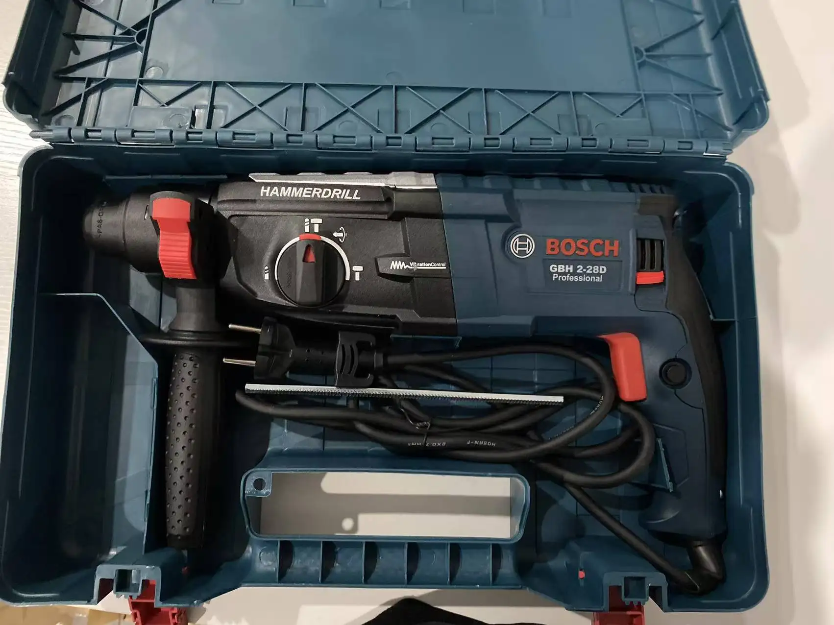 BOSCH GBH 2-26/28 D مثقاب كهربائي من الدرجة الصناعية/مطرقة كهربائية/اختيار كهربائي/مطرقة كهربائية بأربعة حفر