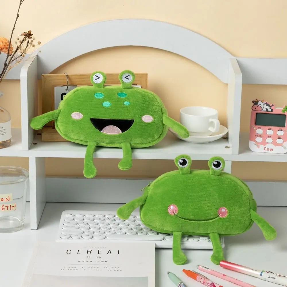 

Desktop Organizer Funny Green Frog Pen Bag Funny Large Capacity Pencil Holder Pencil Cases Zipper Plush Pencil Bag Stationery