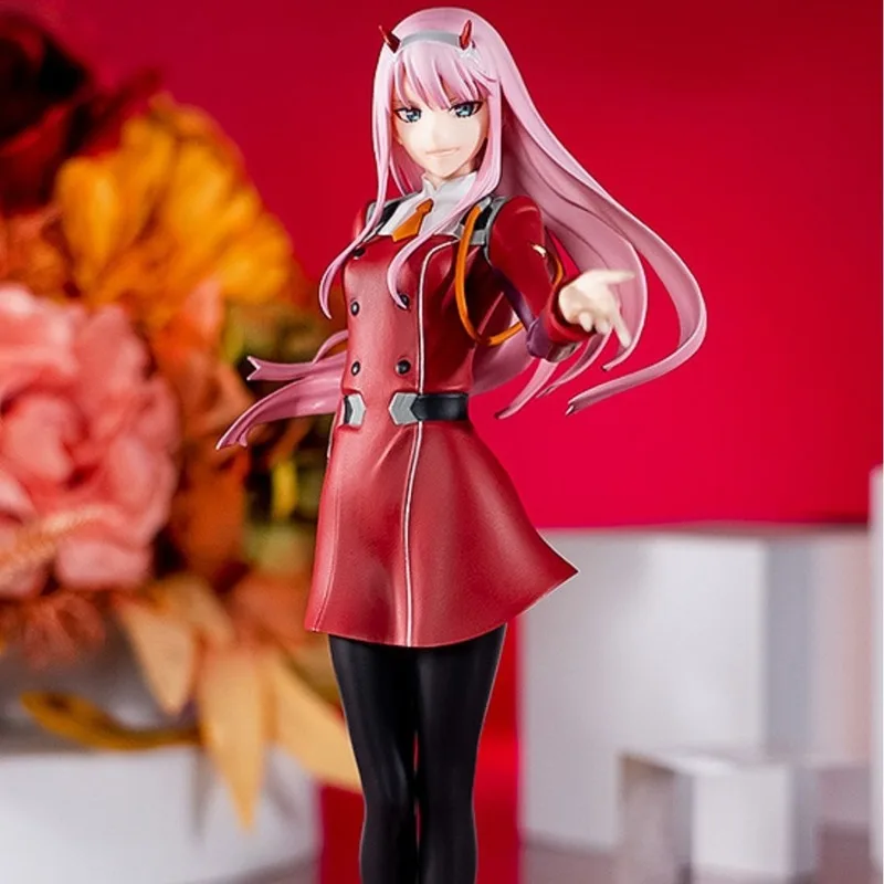 18cm DARLING in the FRANXX Anime Figure Zero Two 02 Action Figure Kawaii Standing Beautiful Girl PVC Collection Model Doll Toys