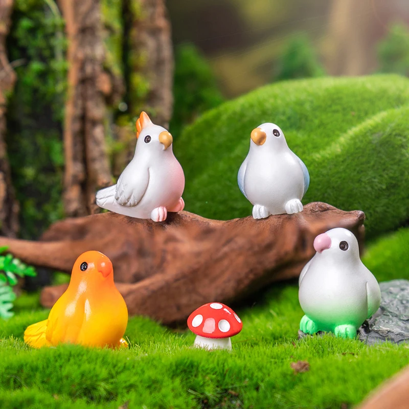 5Pcs/Pack Mini City Animal Blocks Doll Simulation Pigeon Cute Magpie Doll Props Farm Accessories Decorations Gifts