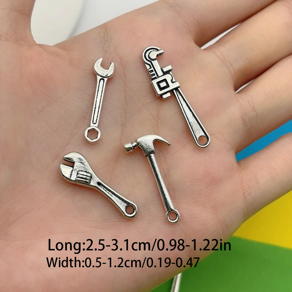 32-Piece Set of Mini Tools for DIY Handmade Pendants, Including Wrenches, Pliers, Hammers in Various Shapes, Suitable for DIY Bracelets, Necklaces, Earrings, and Hanging Ornaments, as Well as Accessories for Handmade Beading Decorations