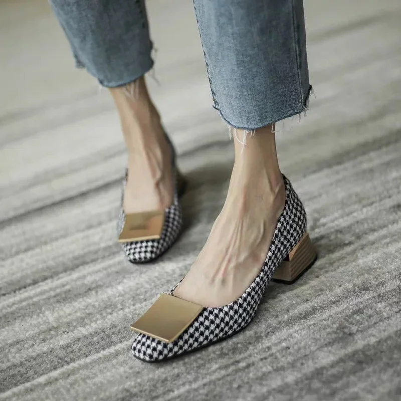 Retro Temperament Women Shoes Spring Summer New Midheel Shallow Mouth Single Shoe Women Square Toe Wild Fairy Style Ladies Shoes