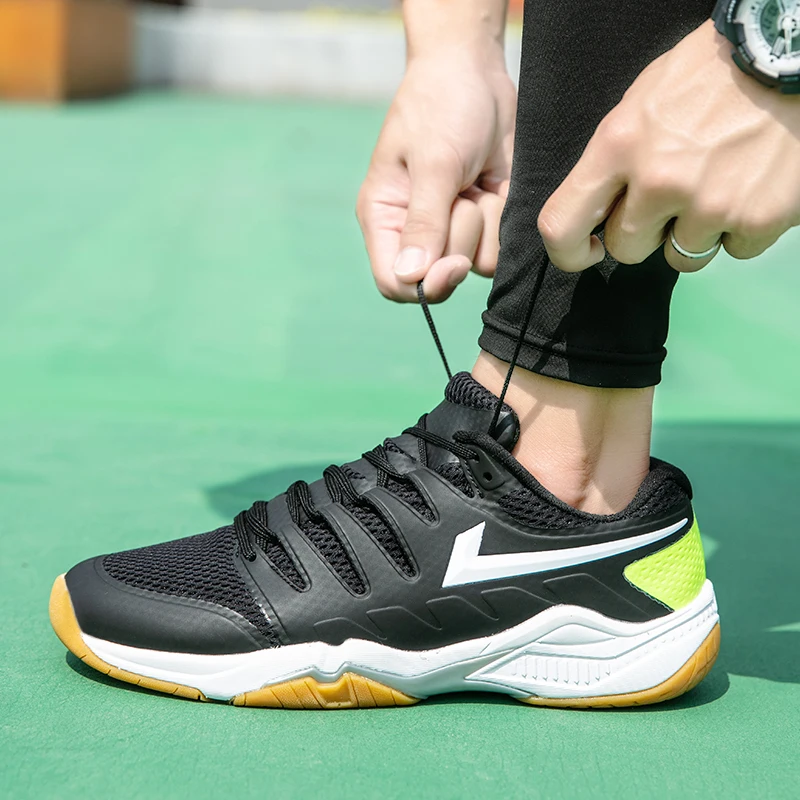 Lightweight Men Women Table Tennis Volleyball Sneaker Indoor Court Shoes Suitable for Pickleball Badminton Sport Shoes