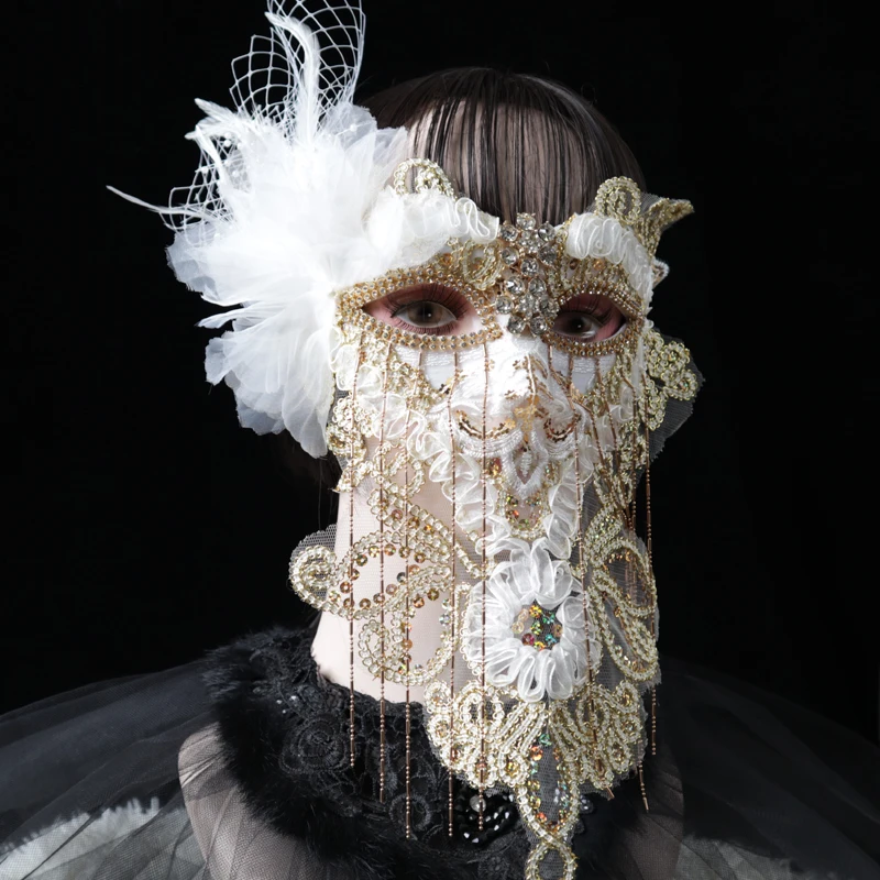 Vollgesichts-Bühnenmaske aus goldener Spitze für das Live-Streaming von Halloween-Party-Performance-Maske für Erwachsene