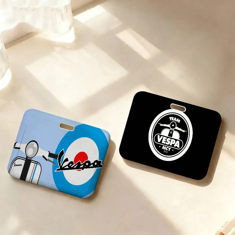 V-Vespa Logo Workin…