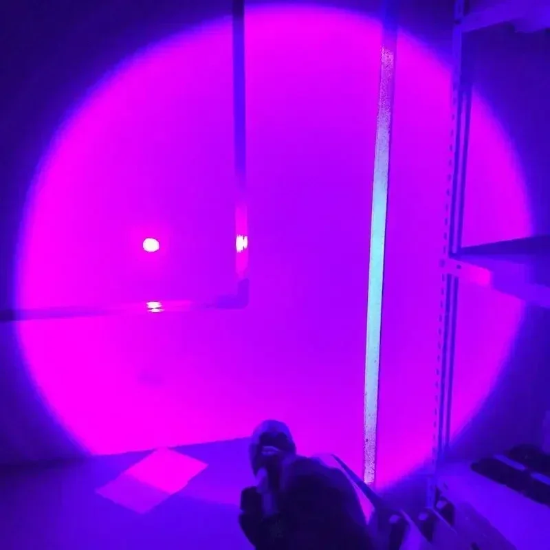 Senter UV 395nm zoom USB, dapat diisi ulang lampu UV Ultraviolet untuk deteksi urin hewan peliharaan Resin menyembuhkan