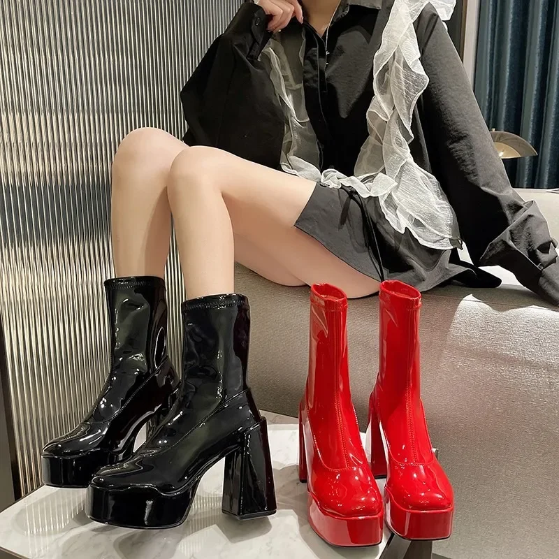 2024 Niche European and American Red Patent Leather Thick Heeled Waterproof Platform Boots, High Heeled Short Boots