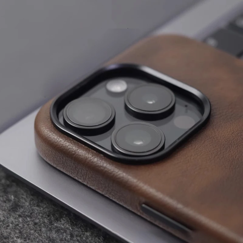 آيفون 16/15/14/13/12 برو ماكس جراب هاتف الصف الرجعية الجلود المغناطيسي شحن للصدمات مجنون الحصان نمط أغطية جلد