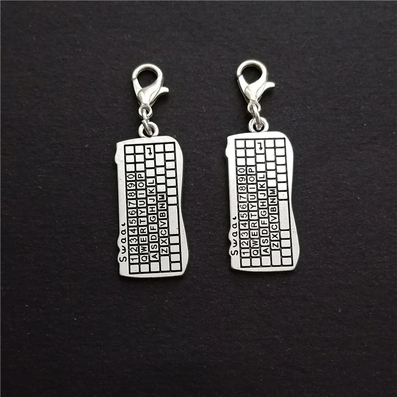 2pcs Mini 3D Keyboard Clip on Charm Keyboard Zipper Pull Purse Charms, Cool Lobster Claw Charm for DIY