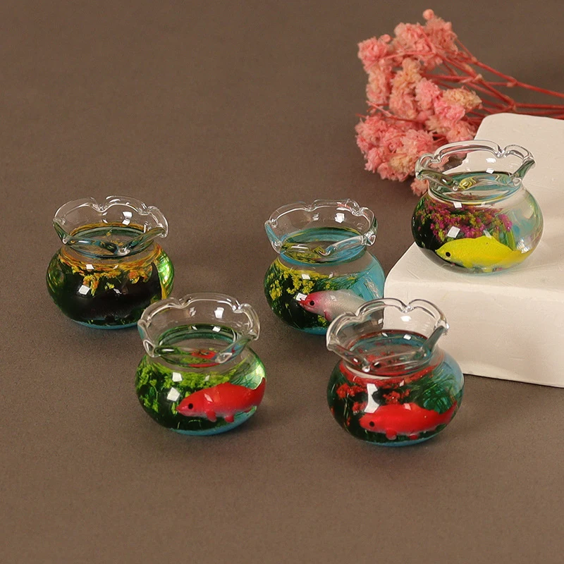 1/12 Dollhouse Simulated Glass Goldfish Bowl Dolls House Round Fish Tank Model Dollhouse Mini Furniture Decoration