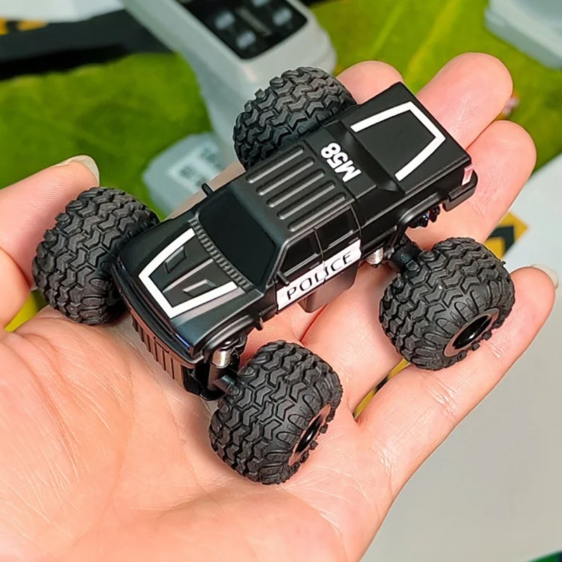 

Ldarc Landian M58 1:58 8-канальный 3,7 В привод заднего колеса с дистанционным управлением, мини-настольный альпинистский автомобиль, имитация гоночных игрушек, модель