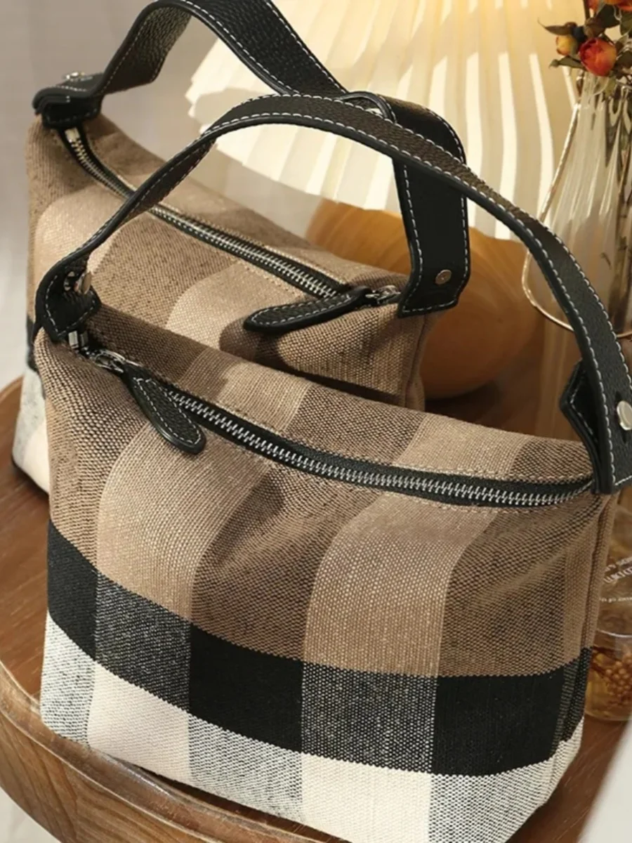 Faionable Plaid Handbag Lunch Box Bag Hemp Material Top Layer Cowhide Base Women's Sli Casual Simple Sle Small Square...