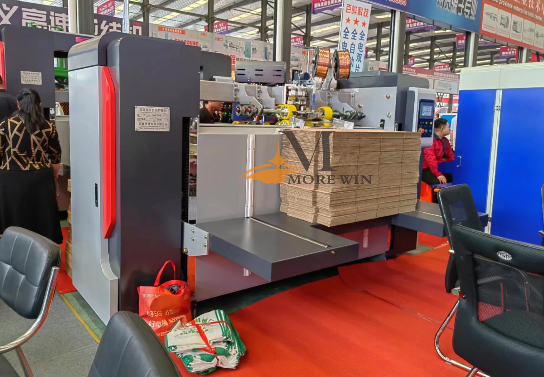 Semi-automatic Nail Corrugated Box Machine