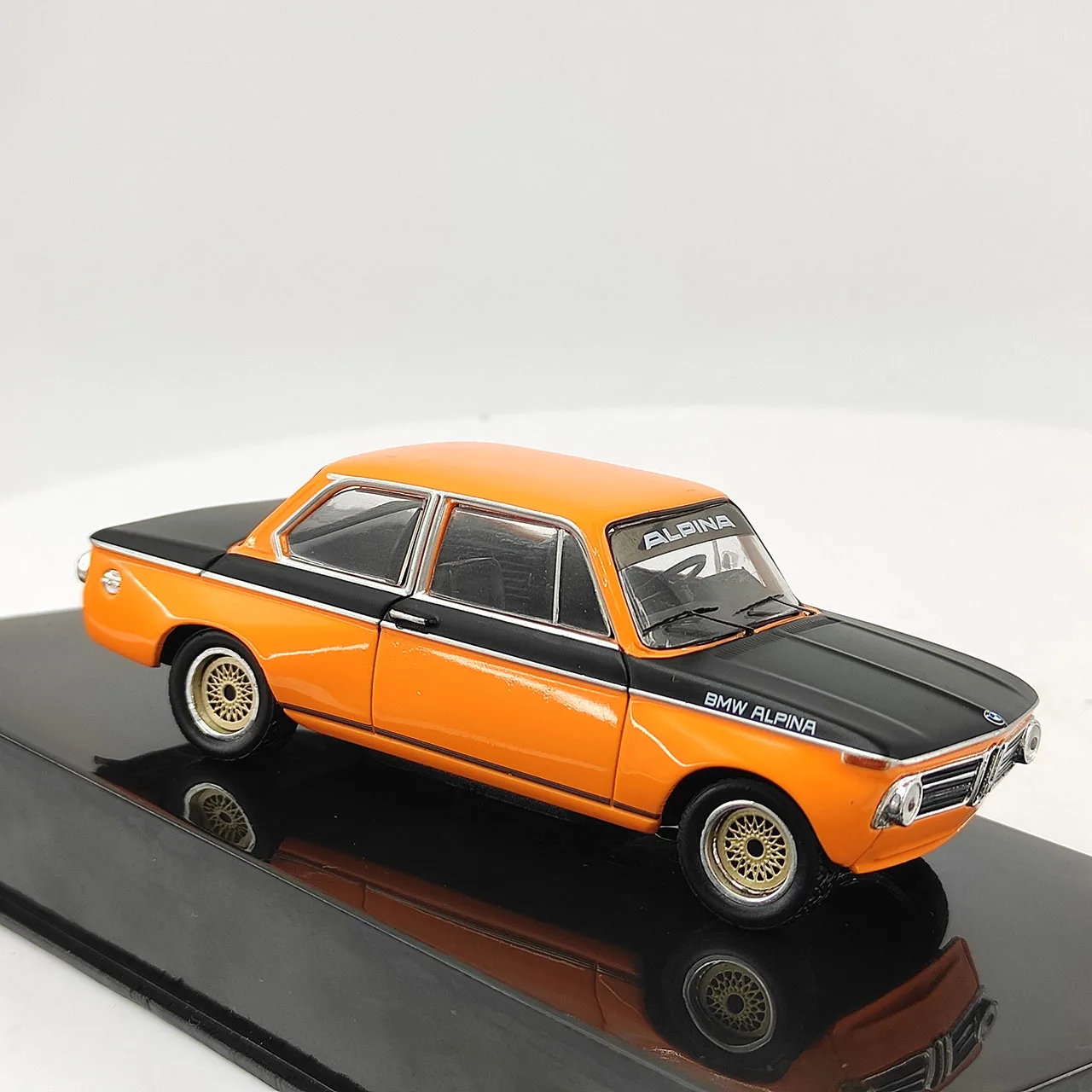 ixo-scala-1-43-pressofuso-in-lega-1972-alpina-2002-tii-coupe-giocattoli-auto-modello-classici-nostalgia-regali-per-adulti-souvenir-visualizzazione-statica
