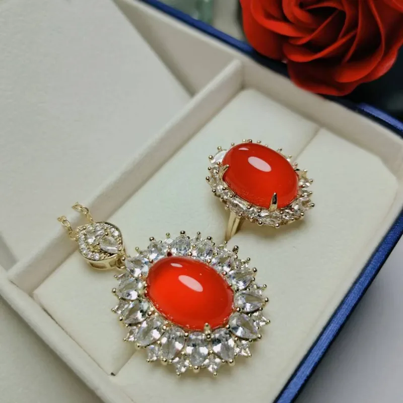 Stylish and Elegant Antique Red Two-piece Set, Suitable for Daily Wear and Accessories