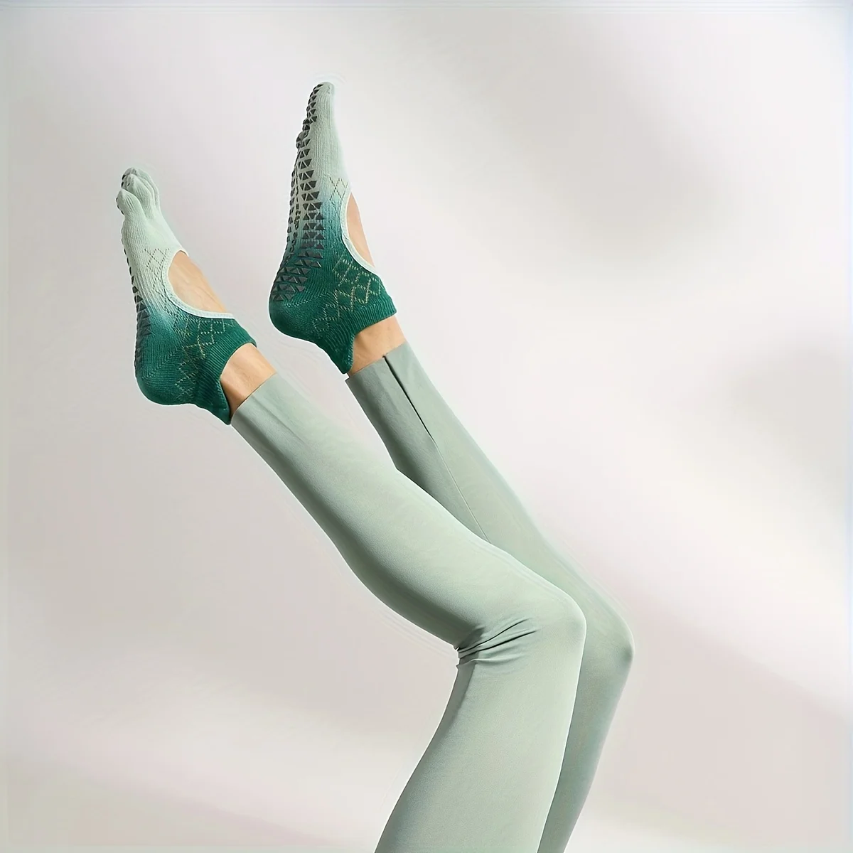 1 쌍 여성용 그라데이션 미끄럼 방지 요가 양말, 풀 핑거 디자인, 통기성 메쉬 필라테스, 댄스 양말