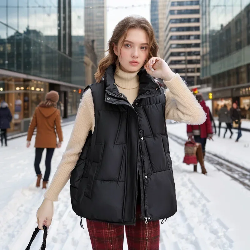 

2024 Winter Women's Fashionable Down Cotton Vest Cropped Style Stand Collar Jacket High Quality Material Trendy Sleeveless Coat