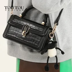 TOUTOU Crocodile Embossed Handbag, Retro Style Crossbody Bag, Trendy Square Purse For Women With Cute Charm (Black White Pink)