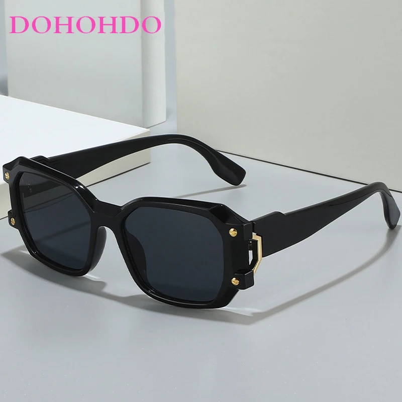 

2025 New Luxury Brand Design Fashion Double Color Square Women Sunglasses Retro Rivets Men Fashion Punk Sun Glasses Shades UV400