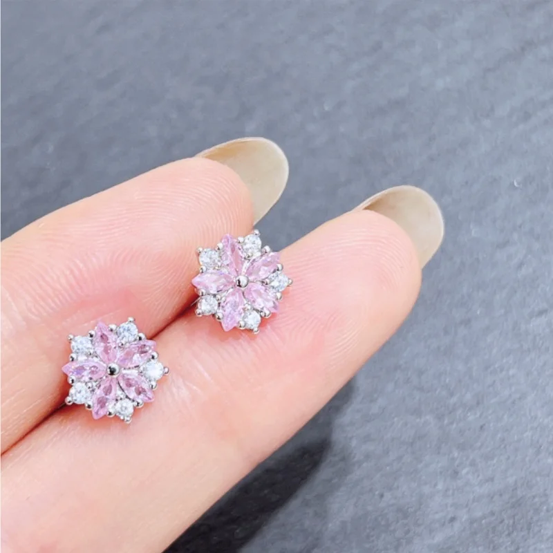 

Pink Diamonds Cherry Blossom Earrings With Simple and Sweet Temperament, Small Flower Earrings, Female Commuter Student Earrings