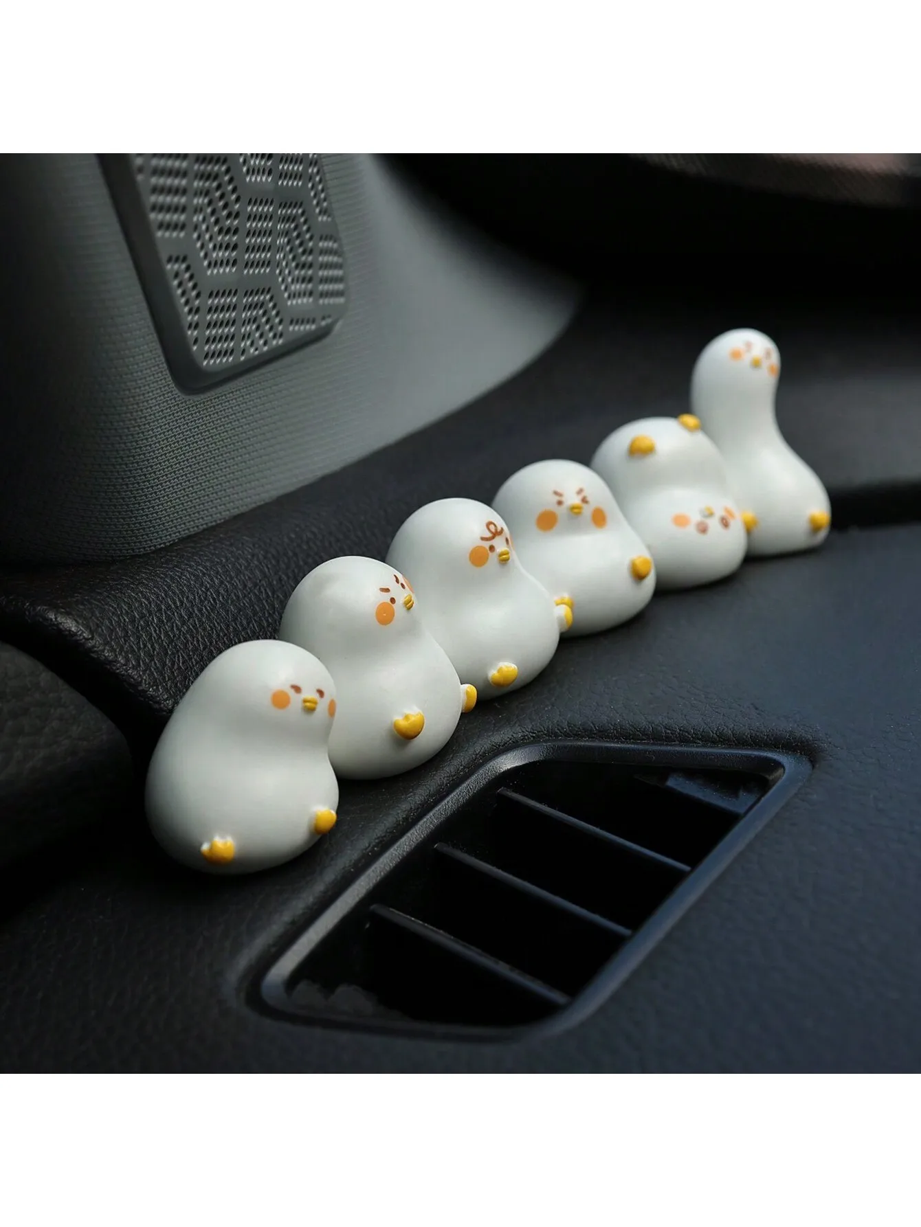 

6Pcs Cute Miniature Cartoon Duck Ornaments: Funny Mini Resin White Ducks for Micro Landscape