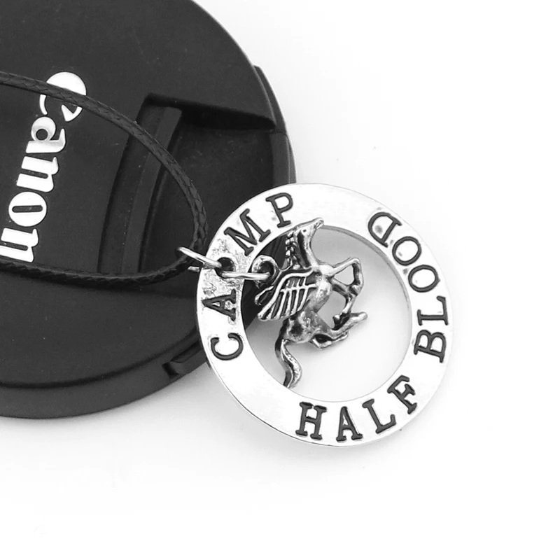 قلادة مع دلاية فيلم للرجال والنساء ، مجوهرات ، بيرسي ، جاكسون ، نصف ، حصان طائر الدم ، أفضل هدية للجماهير #2