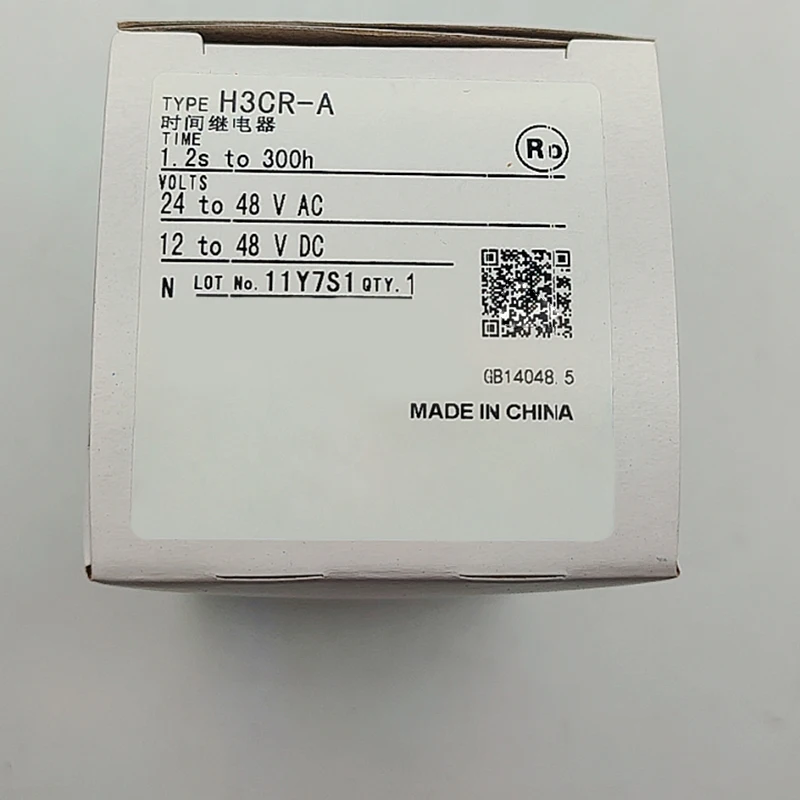 

Time relay H3CR-A 24-48V brand new original