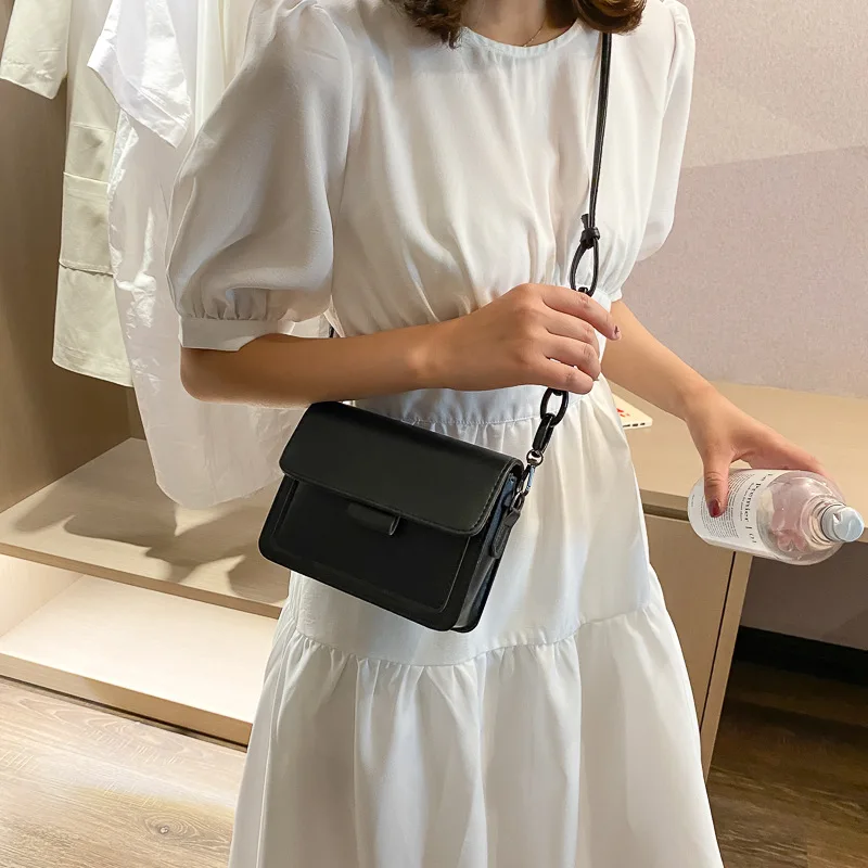 Fashion Small Square Bag 2022 New Popular Retro Mini Handbag Luxury Flap Shoulder Messenger Bag Female Casual Crossbody Bags