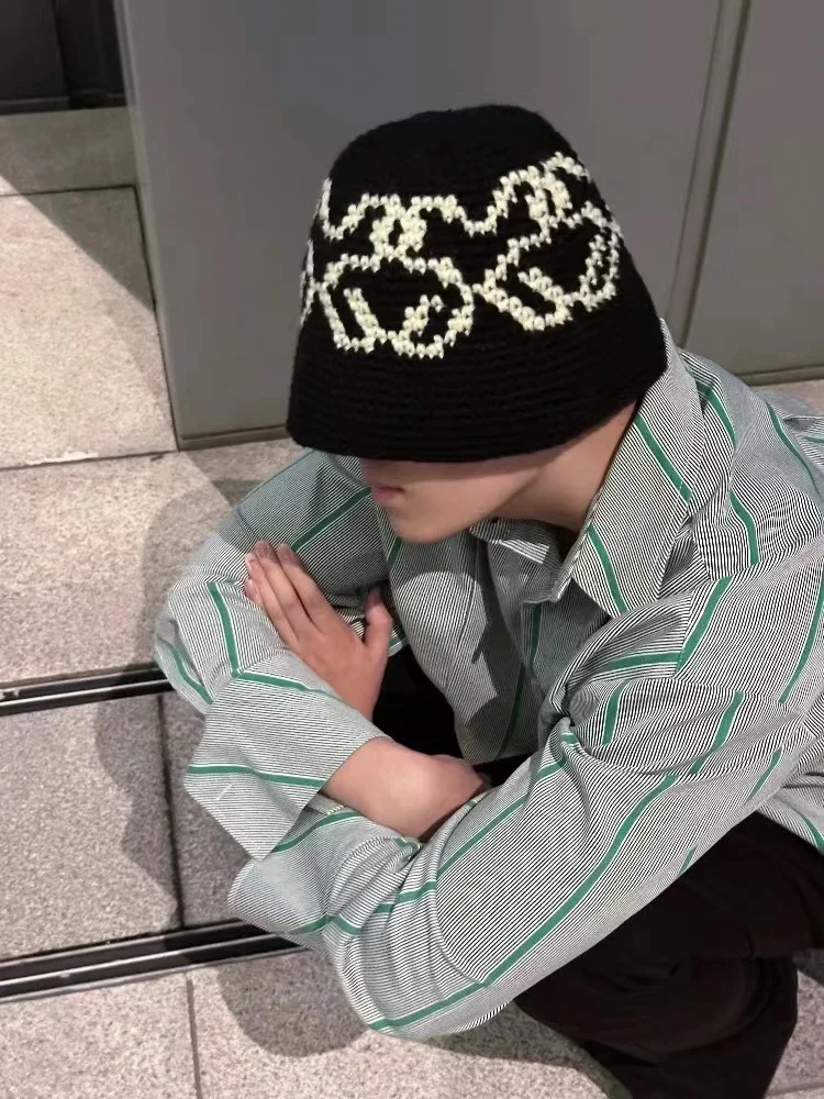 Ins Hot handgewebte Jacquard-Kaltkappen für Männer und Frauen, Herbst und Winter, Reisen, Mode, Street Snap, koreanischer lässiger Eimerhut – Detail 12