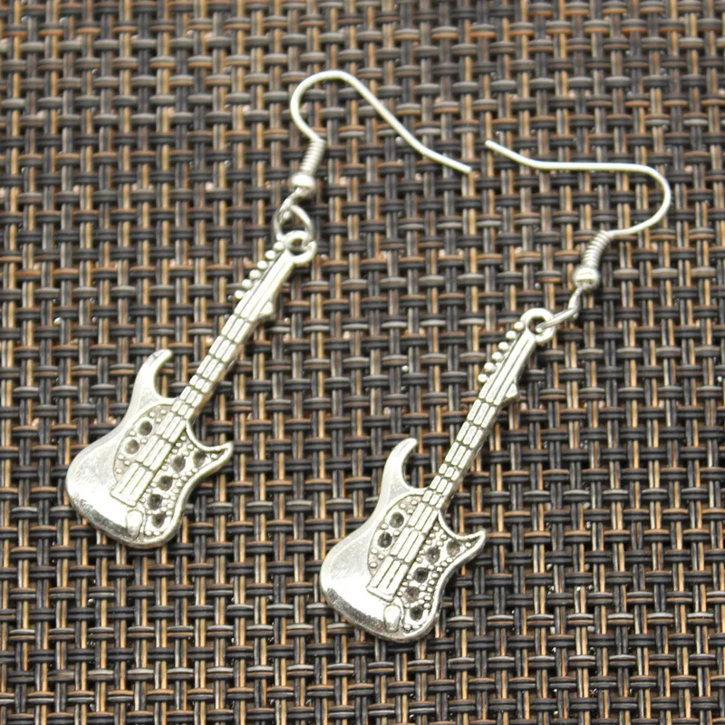 New Fashion Handmade Electic Guitar Flying Wings Skull Guitar Pendants DIY Earrings For Women Party
