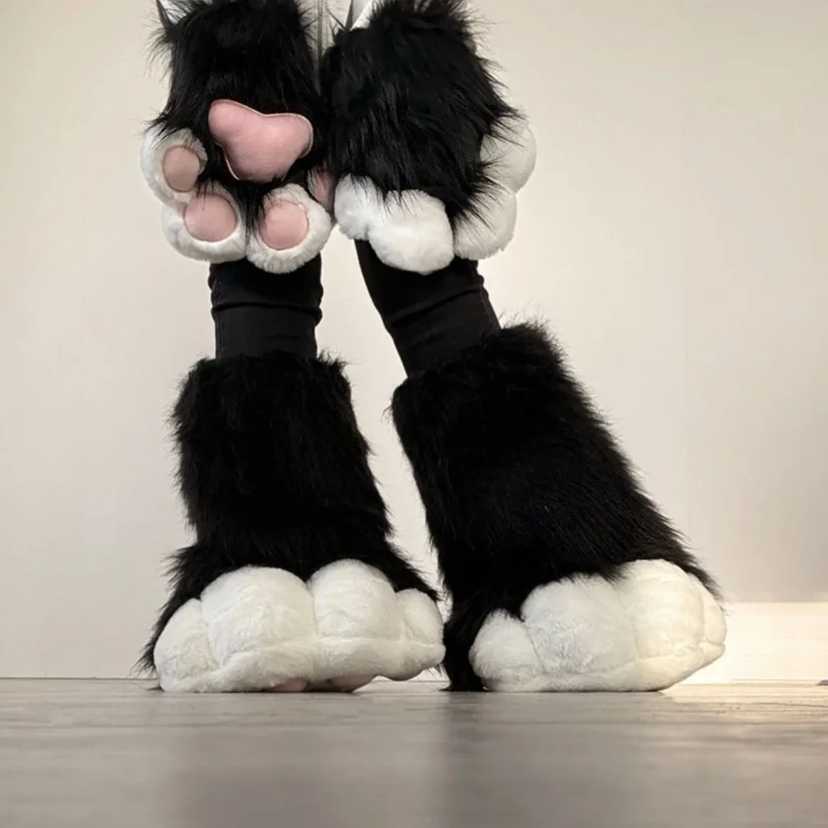 Cute Cartoon Paw Fluffy Slippers for Women Winter Warm Shoes Soft Faux Fur Home Floor Snow Boots Girls Party Cosplay Shoes
