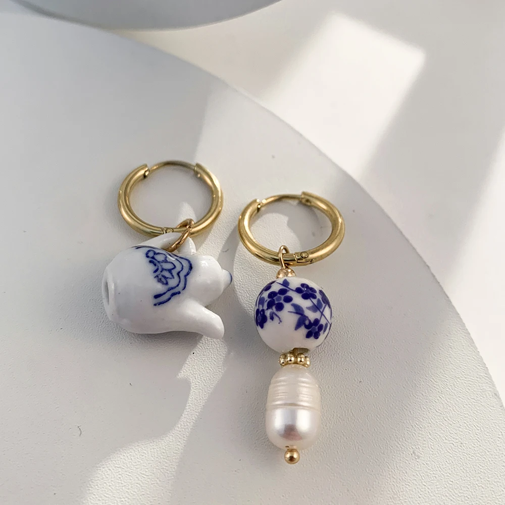 New Blue and White Porcelain Teapot Pendant Earring Vintage Ceramic Heart Ball Pearls Dangle Earrings Stainless Steel Jewelry