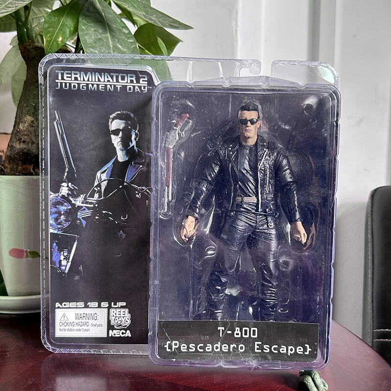 Endoszkielet NECA figurka terminatora 2 T-800 T-1000 PVC Model postaci zabawki 7 rodzajów 18cm dekoracja na biurko