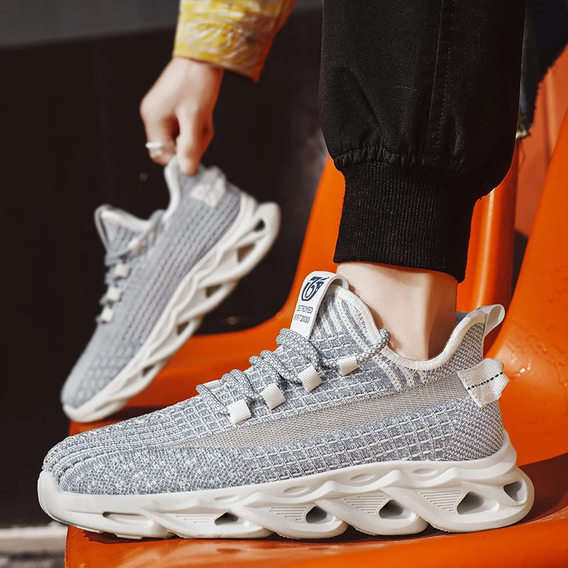 

Men Shoes Slip on Fashion Sneakers Male Sport Running Shoes Breathable Gym Training Walking Tennis Shoes Zapatillas De Deporte