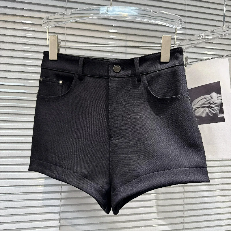 Women High Waist Solid Color Shorts Slimming Casual Button Pocket Design Sweet Cool Streetwear Short Pants Ladies 2026 Autumn