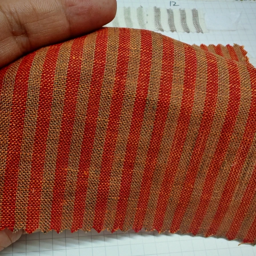 

Высококачественная натуральная ткань, 100% лен, окрашенная в пряжу, 14S, льняная ткань в полоску, рубашка, брюки и костюмная одежда.